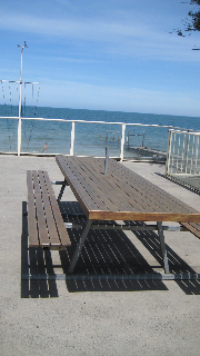 HallSideDeck
